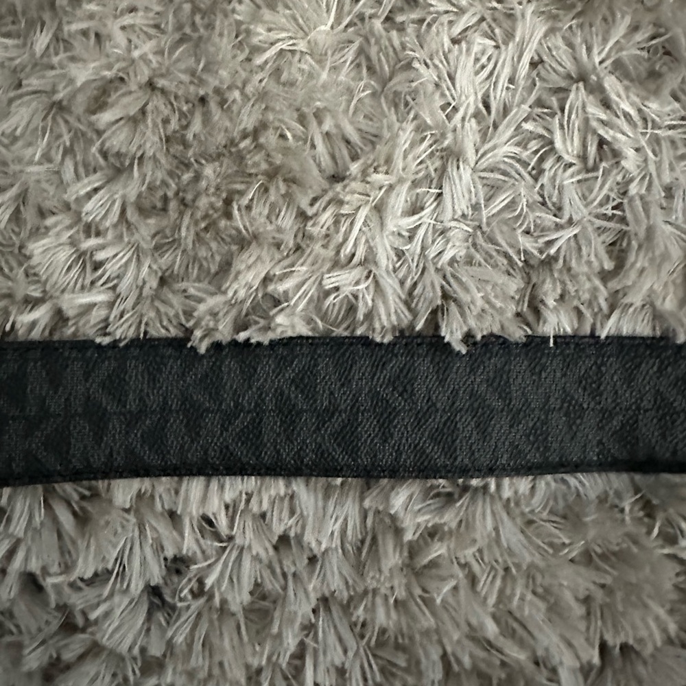 Michael Kors Men’s Reversible Belt